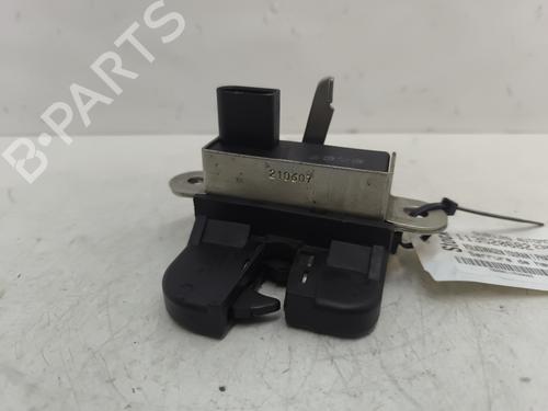 Used Tailgate lock VW TOURAN (1T1, 1T2) 2.0 TDI (136 hp) 29582182