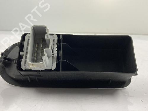 Used Switch RENAULT MEGANE II (BM0/1_, CM0/1_) 1.9 dCi (131 hp) 22817331