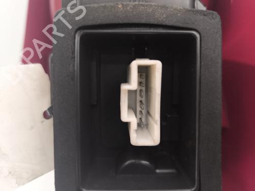 left-taillight-peugeot-307-sw-3h-2002-2003-2004-2005-2006-2007-2008-2009-30899243 main image