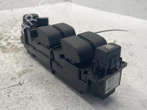 Left front window switch MAZDA 6 Hatchback (GH) 2.0 MZR-CD (GH14) | BP25602929I27 - Image 2