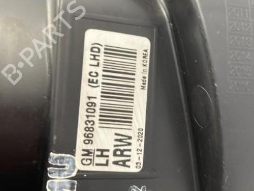 Used Left headlight CHEVROLET AVEO Hatchback (T300) 1.3 D (95 hp) 22832194