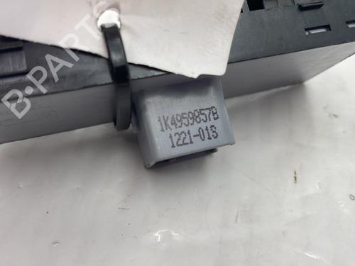 Used Left front window switch Left front window switch SEAT LEON (1P1) [2005-2013] 32008910 32008910