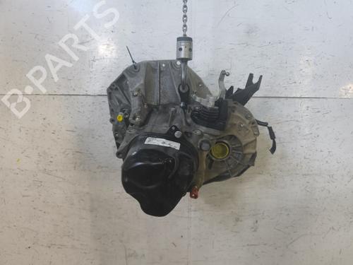 Used Gearbox Gearbox RENAULT CLIO III (BR0/1, CR0/1) 1.5 dCi (75 hp) 33013877 33013877