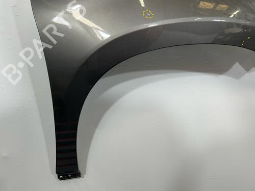 Used Right front fenders Right front fenders 38484028 38484028