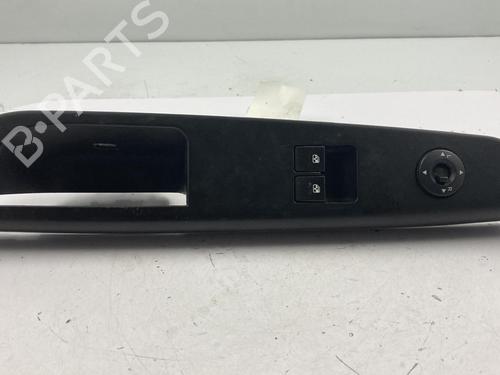 Used Switch Switch KIA CEE'D Hatchback (ED) 1.6 CRDi 90 (90 hp) 22818096 22818096