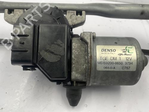 Used Front wiper motor FORD KA (RU8) 1.2 (69 hp) 22842822