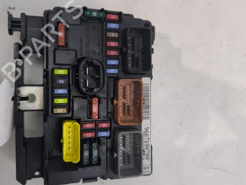 Used Fuse box Fuse box CITROËN C3 I (FC_, FN_) [2002-2013] 26386805 26386805