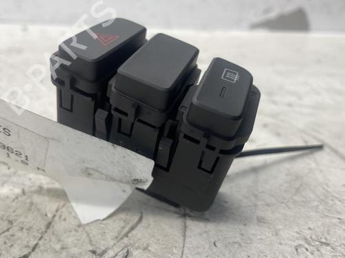 Used Warning switch Warning switch SKODA CITIGO (NF1) 1.0 (60 hp) 23888694 23888694