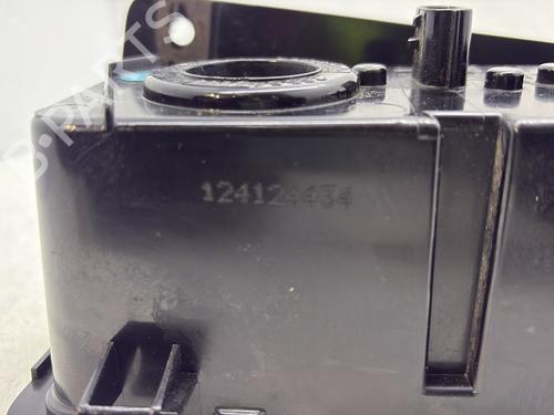 rear-bumper-right-light-renault-trafic-iii-van-fg_-2014-34260344 main image