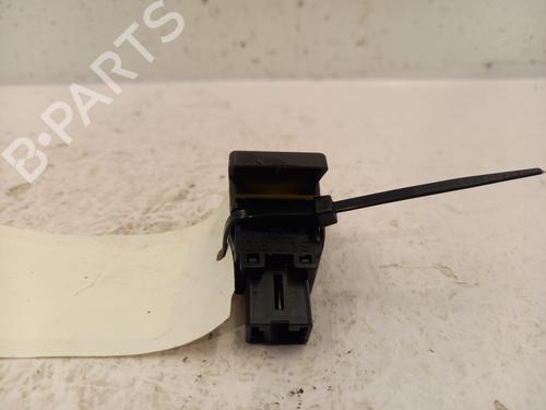 Used Warning switch Warning switch SUZUKI SWIFT III (MZ, EZ) 1.3 DDiS (RS413D) (75 hp) 25120815 25120815