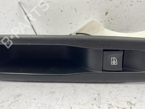 Used Left rear window switch RENAULT MEGANE III Hatchback (BZ0/1_, B3_) 1.5 dCi (106 hp) 22844814