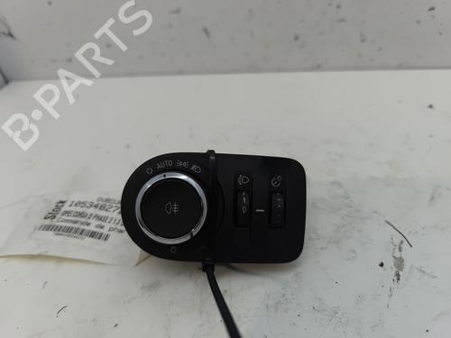 Used Headlight switch OPEL CORSA D (S07) 1.3 CDTI (L08, L68) (75 hp) 25996655