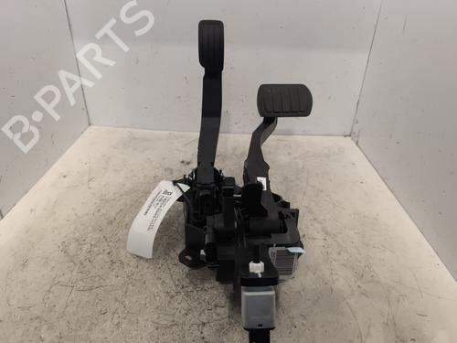 Used Pedal PEUGEOT 208 II (UB_, UP_, UW_, UJ_) e-208 (136 hp) 25293767