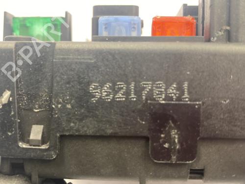 Used Fuse box Fuse box PEUGEOT 206 Hatchback (2A/C) 1.6 HDi 110 (109 hp) 22845453 22845453