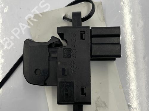 Used Right rear window switch NISSAN NOTE (E11, NE11) 1.6 (110 hp) 22831104
