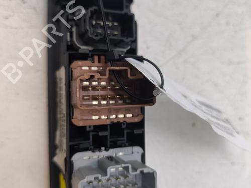 Left front window switch RENAULT ESPACE IV (JK0/1_) 2.0 dCi (JK01, JK02, JK1J, JK1K, JK1H) | BP29491955I27 