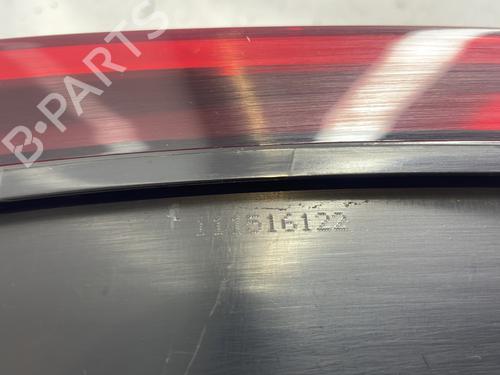 Used Right tailgate light Right tailgate light RENAULT MEGANE IV Hatchback (B9A/M/N_) 1.2 TCe 130 (B9MR) (130 hp) 28610453 28610453