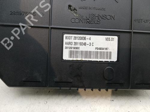 Fuse box CITROËN C4 Picasso I MPV (UD_) 1.6 HDi | BP30526558E1