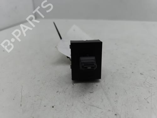 Højre bagtil elrude kontakt JEEP GRAND CHEROKEE II (WJ, WG) 2.7 CRD 4x4 (163 hp) 32008872