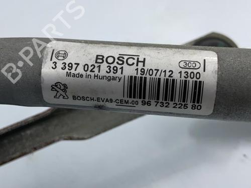 Front wiper motor PEUGEOT 208 I (CA_, CC_) 1.2 VTI 82 | BP22815327M29 