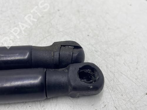 tailgate-lift-support-vw-polo-vi-aw1-bz1-ae1-2017-31581894 main image