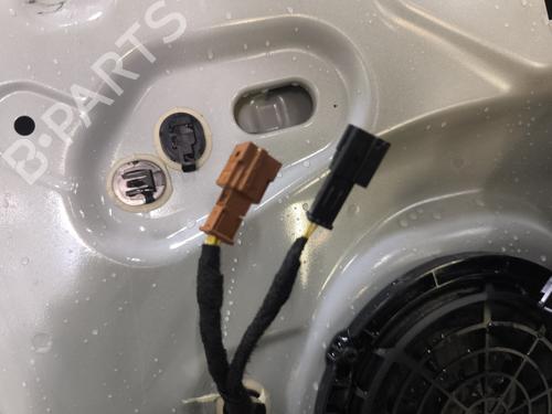 Right front door CITROËN C4 CACTUS 1.6 BlueHDi 100 | BP31267917C3