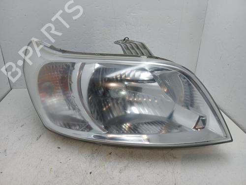Used Right headlight CHEVROLET AVEO / KALOS Hatchback (T250, T255) 1.2 (84 hp) 31581933