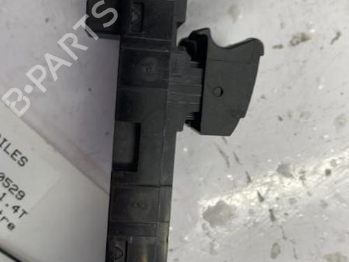 Used Switch Switch SKODA FABIA I (6Y2) 1.4 TDI (80 hp) 22834850 22834850