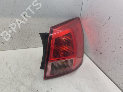 Højre baglygte NISSAN QASHQAI / QASHQAI +2 I (J10, NJ10, JJ10E) 1.5 dCi (106 hp) 27924454