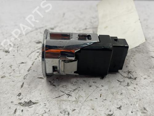 Switch TOYOTA PRIUS Liftback (_W2_) 1.5 Hybrid (NHW20_, NHW20R) | BP22843831I30 
