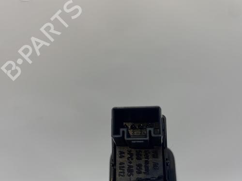 right-front-window-switch-vw-golf-vii-5g1-bq1-be1-be2-2012-2013-2014-2015-2016-2017-2018-2019-2020-2021-28718432 main image