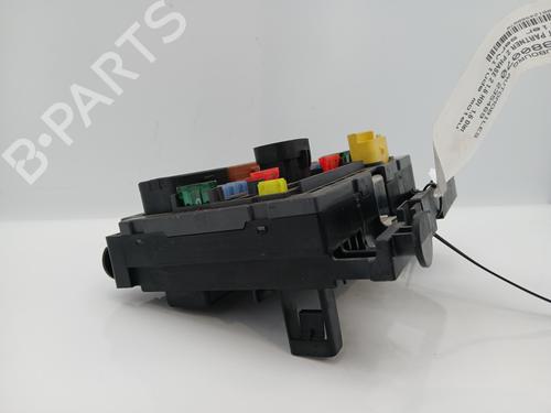 fuse-box-peugeot-partner-tepee-2008-34500360 main image