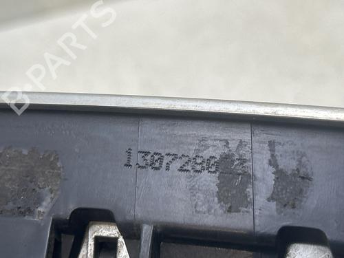 Used Grille Grille 38452907 38452907