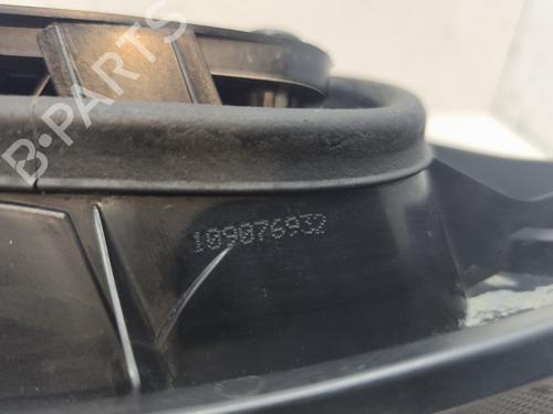Used Right taillight Right taillight 27453501 27453501