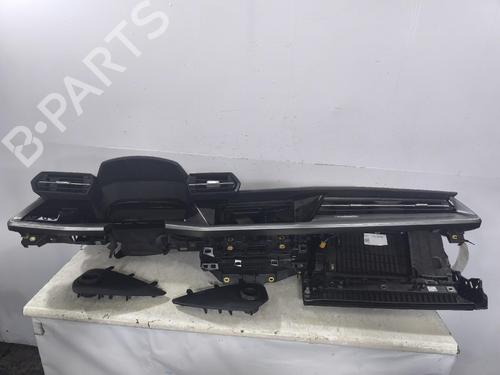 Used Dashboard Dashboard AUDI A3 Sportback (8YA, 8YF) 40 TDI quattro (200 hp) 40495150 40495150