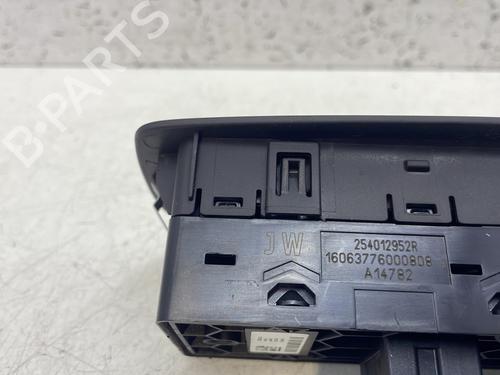 Left front window switch RENAULT MEGANE IV Hatchback (B9A/M/N_) 1.2 TCe 100 (B9MS) | BP28824158I27