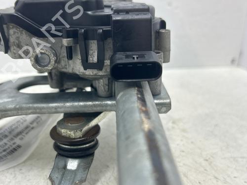 Used Front wiper motor Front wiper motor MERCEDES-BENZ CLA Shooting Brake (X118) CLA 200 d (118.612) (150 hp) 36370617 36370617