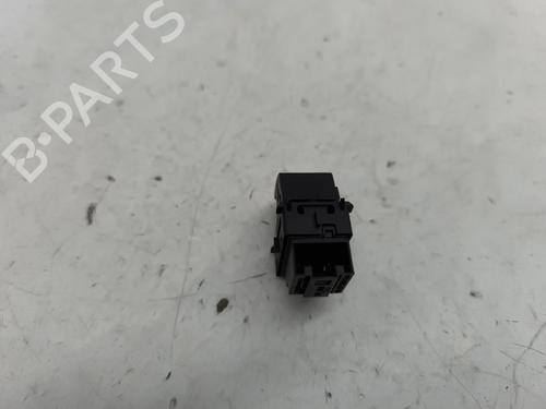Used Right rear window switch Right rear window switch VW GOLF VII (5G1, BQ1, BE1, BE2) [2012-2021] 33036560 33036560