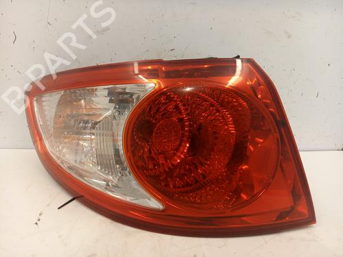 Used Left taillight HYUNDAI SANTA FÉ II (CM) 2.2 CRDi GLS 4x4 (150 hp) 23830338