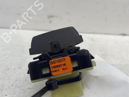 Used Left front window switch Left front window switch DACIA SANDERO II TCe 90 (B8M1, B8MA, B8AC) (90 hp) 29515822 29515822