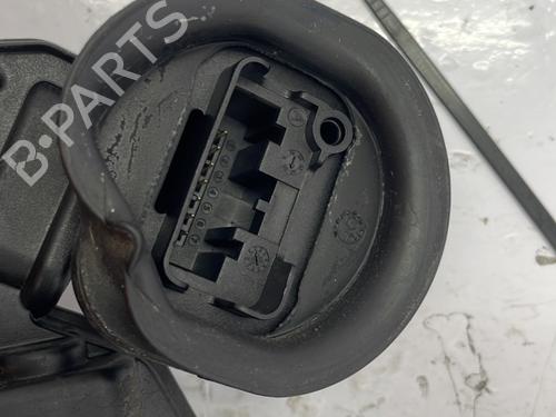 Rear left lock VW GOLF VI (5K1) 2.0 TDI | BP22844584C100 