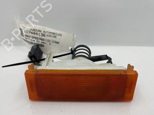 Blinklys fortil højre RENAULT RAPID Box Body/MPV (F40_, G40_) 1.6 D (F404) (55 hp) 30818905