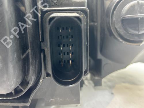 Right headlight AUDI A3 (8P1) 1.9 TDI | BP38530817C29 - Image 4