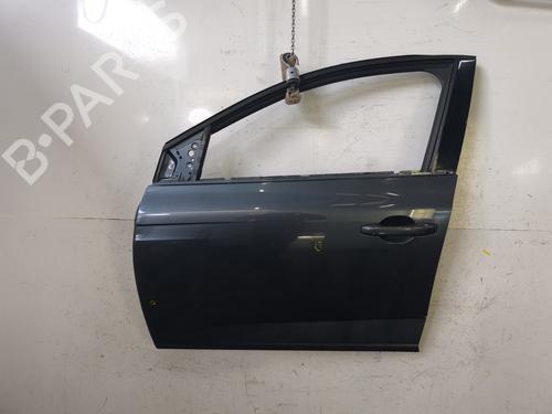 left-front-door-renault-megane-iv-hatchback-b9amn_-2015-32856530 main image