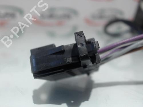 Retrovisor direito Retrovisor direito VW PASSAT B5 (3B2) 1.9 TDI (115 hp) 22814536 22814536