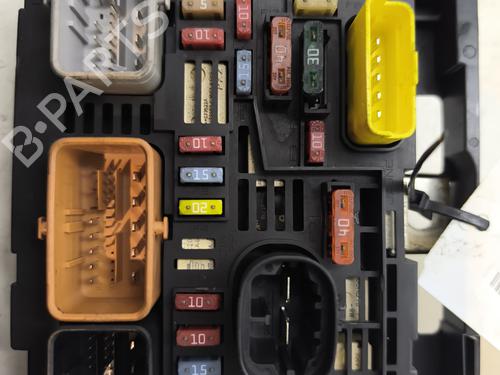 Fuse box PEUGEOT 407 SW (6E_, 6D_) 1.6 HDi 110 | BP30162623E1