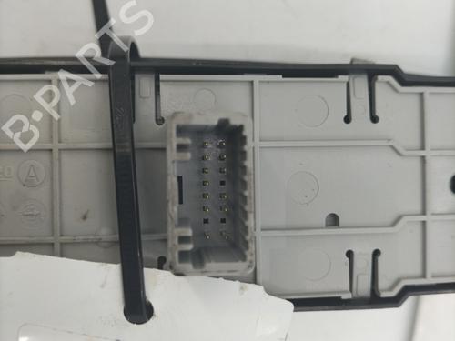 Left front window switch RENAULT MEGANE III Grandtour (KZ0/1) 1.6 dCi (KZ00, KZ12, KZ13) | BP30928936I27