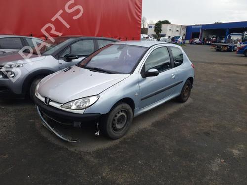 Fuse box PEUGEOT 206 Hatchback (2A/C) 1.4 16V | BP22835174E1 