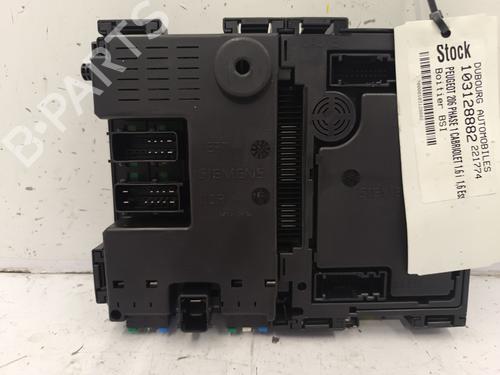 Sikringsdåse PEUGEOT 206 CC (2D) 1.6 16V (2DNFUF, 2DNFUR) (109 hp) 25757864