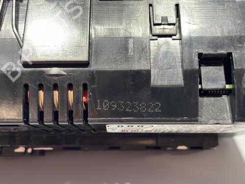 Used Climate control Climate control SEAT EXEO (3R2) 2.0 TDI (120 hp) 28823900 28823900